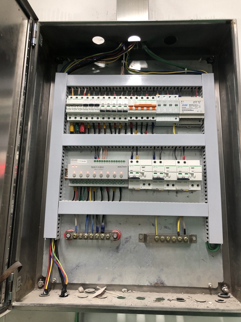 照明模塊配電箱接線